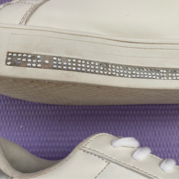 woman’s Mickey Mouse Low Top Bling sneakers Size 7m ( 10.5 “length) - Picture 8 of 12